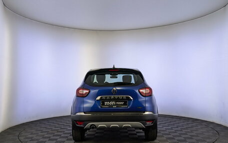 Renault Kaptur I рестайлинг, 2021 год, 1 600 000 рублей, 6 фотография