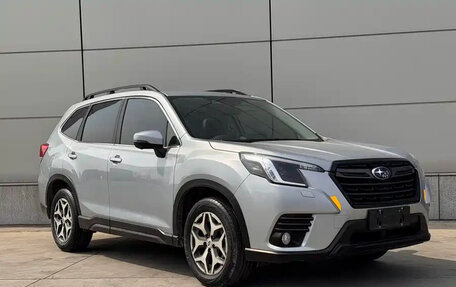 Subaru Forester, 2022 год, 2 240 000 рублей, 3 фотография