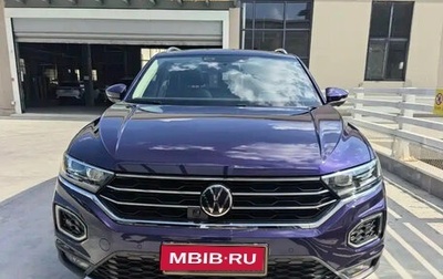 Volkswagen T-Roc I, 2023 год, 1 230 020 рублей, 1 фотография