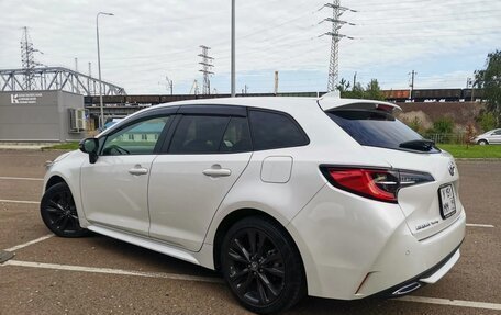 Toyota Corolla, 2021 год, 1 910 000 рублей, 4 фотография