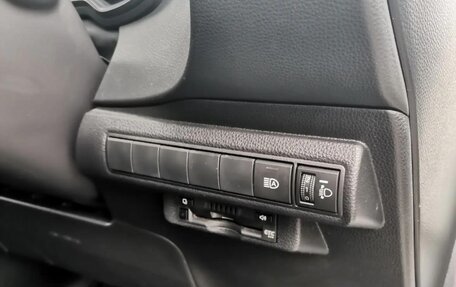 Toyota Corolla, 2021 год, 1 910 000 рублей, 13 фотография