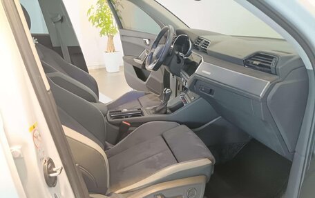 Audi Q3, 2022 год, 2 410 000 рублей, 12 фотография