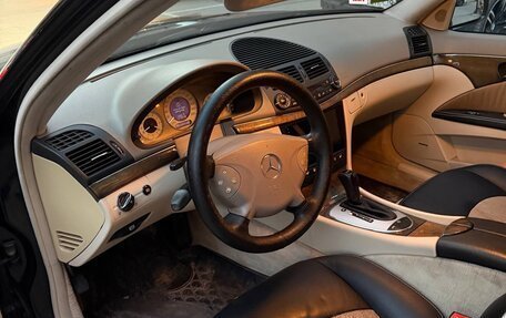 Mercedes-Benz E-Класс, 2003 год, 700 000 рублей, 6 фотография