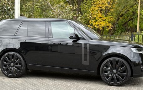 Land Rover Range Rover IV рестайлинг, 2022 год, 17 500 000 рублей, 2 фотография