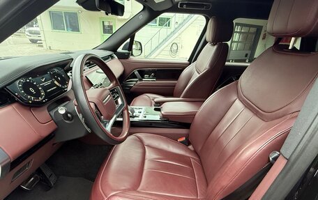Land Rover Range Rover IV рестайлинг, 2022 год, 17 500 000 рублей, 8 фотография