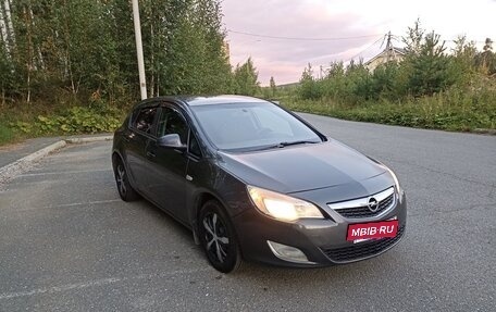Opel Astra J, 2011 год, 620 000 рублей, 5 фотография