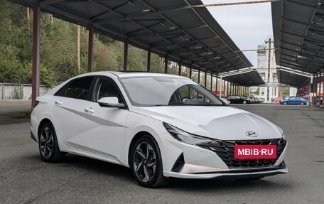 Hyundai Elantra, 2020 год, 1 894 900 рублей, 2 фотография