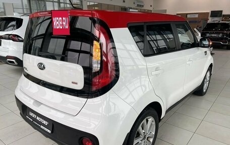 KIA Soul II рестайлинг, 2019 год, 1 595 000 рублей, 6 фотография