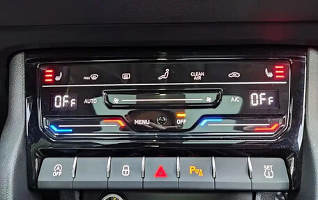 Skoda Karoq I, 2022 год, 1 400 000 рублей, 9 фотография