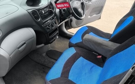 Toyota FunCargo, 2002 год, 350 000 рублей, 14 фотография