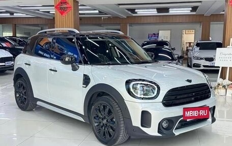 MINI Countryman II (F60), 2022 год, 2 300 000 рублей, 3 фотография