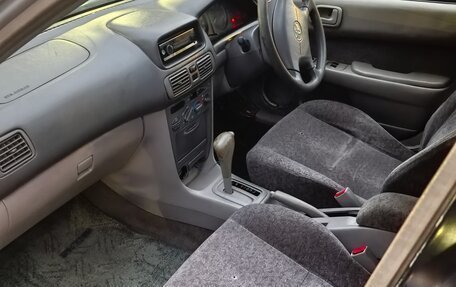 Toyota Corolla, 1999 год, 250 000 рублей, 2 фотография