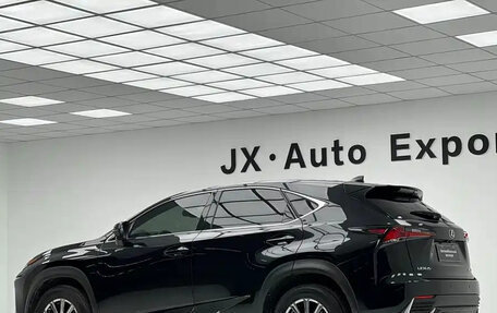 Lexus NX I, 2021 год, 2 500 000 рублей, 7 фотография