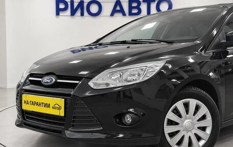 Ford Focus II рестайлинг, 2011 год, 799 999 рублей, 2 фотография