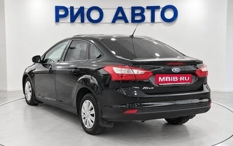 Ford Focus II рестайлинг, 2011 год, 799 999 рублей, 10 фотография