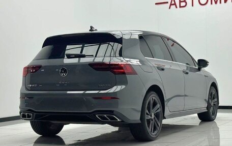 Volkswagen Golf VIII, 2023 год, 1 970 000 рублей, 6 фотография