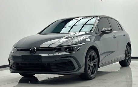 Volkswagen Golf VIII, 2023 год, 1 970 000 рублей, 3 фотография