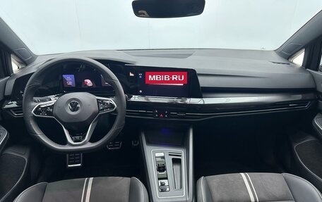 Volkswagen Golf VIII, 2023 год, 1 970 000 рублей, 7 фотография
