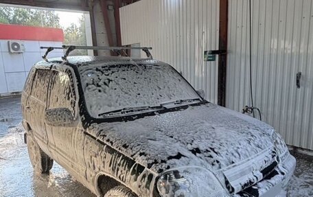 Chevrolet Niva I рестайлинг, 2004 год, 350 000 рублей, 9 фотография