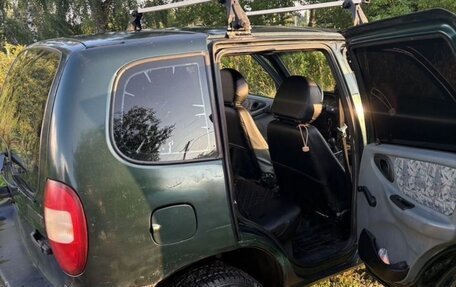 Chevrolet Niva I рестайлинг, 2004 год, 350 000 рублей, 20 фотография