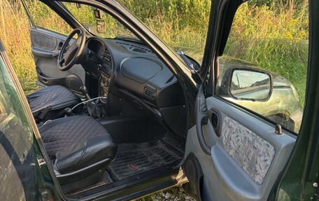 Chevrolet Niva I рестайлинг, 2004 год, 350 000 рублей, 19 фотография