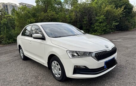 Skoda Rapid II, 2021 год, 1 150 000 рублей, 1 фотография