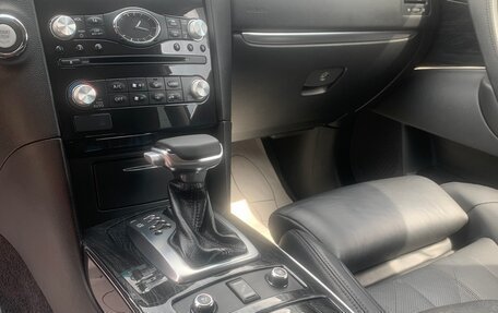Infiniti QX70, 2014 год, 2 500 000 рублей, 7 фотография