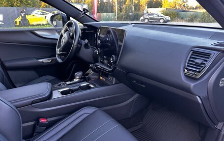 Lexus NX, 2021 год, 5 150 000 рублей, 2 фотография