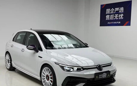 Volkswagen Golf VIII, 2023 год, 1 970 275 рублей, 3 фотография