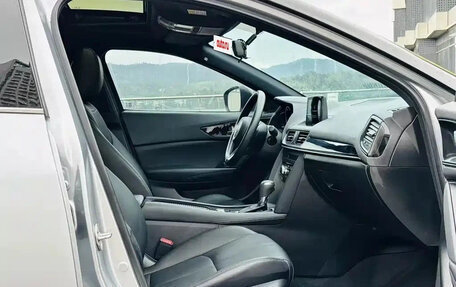 Mazda CX-4, 2022 год, 1 650 000 рублей, 9 фотография