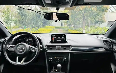 Mazda CX-4, 2022 год, 1 650 000 рублей, 10 фотография