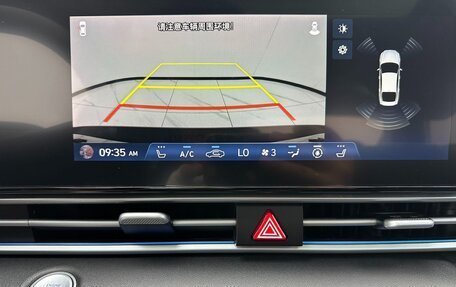 Hyundai Elantra, 2022 год, 1 590 000 рублей, 15 фотография