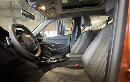 Peugeot 2008 II, 2023 год, 2 175 000 рублей, 10 фотография