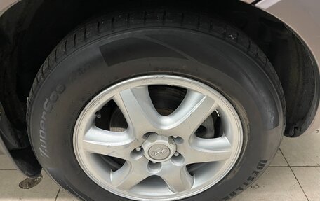 Hyundai Tucson III, 2005 год, 580 000 рублей, 24 фотография