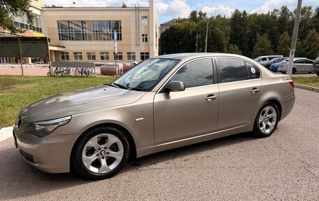 BMW 5 серия, 2009 год, 970 000 рублей, 8 фотография