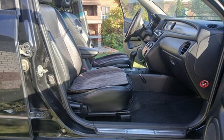 Mitsubishi Outlander III рестайлинг 3, 2005 год, 740 000 рублей, 10 фотография