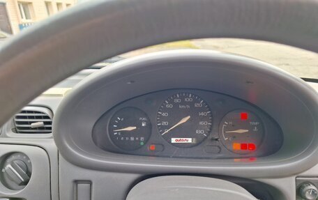 Nissan March II, 2001 год, 215 000 рублей, 8 фотография