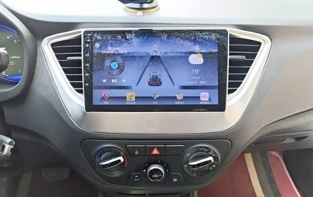 Hyundai Verna, 2021 год, 1 050 000 рублей, 11 фотография