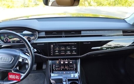 Audi A8, 2018 год, 4 900 000 рублей, 7 фотография