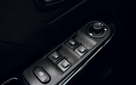 Renault Kaptur I рестайлинг, 2017 год, 1 299 000 рублей, 13 фотография