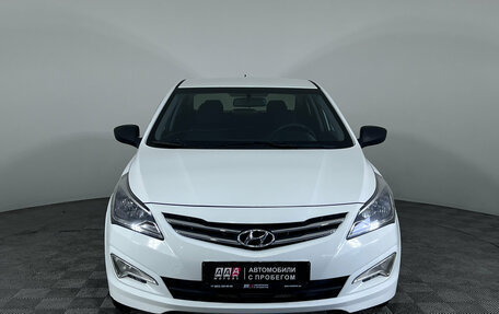 Hyundai Solaris II рестайлинг, 2015 год, 1 050 000 рублей, 2 фотография