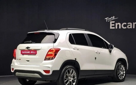 Chevrolet Trax, 2022 год, 1 240 000 рублей, 2 фотография