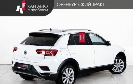 Volkswagen T-Roc I, 2020 год, 2 270 000 рублей, 3 фотография