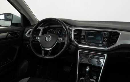 Volkswagen T-Roc I, 2020 год, 2 270 000 рублей, 13 фотография