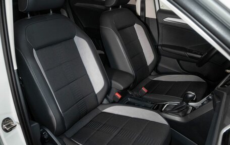 Volkswagen T-Roc I, 2020 год, 2 270 000 рублей, 14 фотография