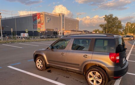 Skoda Yeti I рестайлинг, 2013 год, 920 000 рублей, 2 фотография