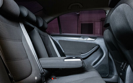 Volkswagen Jetta VI, 2012 год, 1 155 000 рублей, 11 фотография