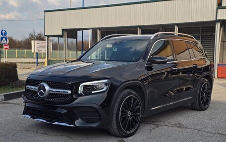 Mercedes-Benz GLB, 2023 год, 3 800 000 рублей, 1 фотография
