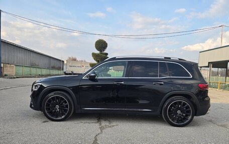 Mercedes-Benz GLB, 2023 год, 3 800 000 рублей, 2 фотография