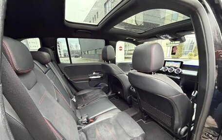 Mercedes-Benz GLB, 2023 год, 3 800 000 рублей, 7 фотография